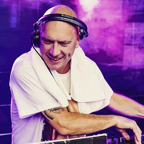 strandbad-gruenau-beach-festivals-artists-da-hool