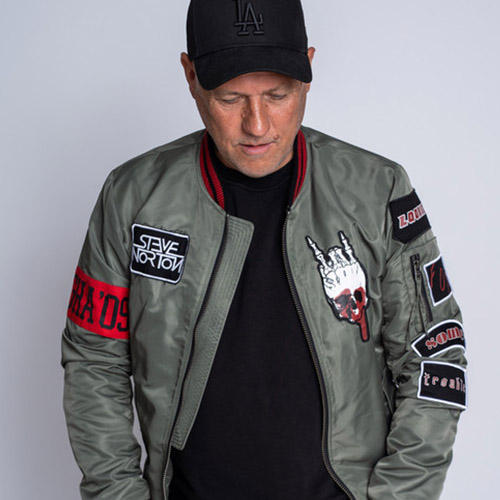 strandbad-gruenau-beach-festivals-artists-steve-norton